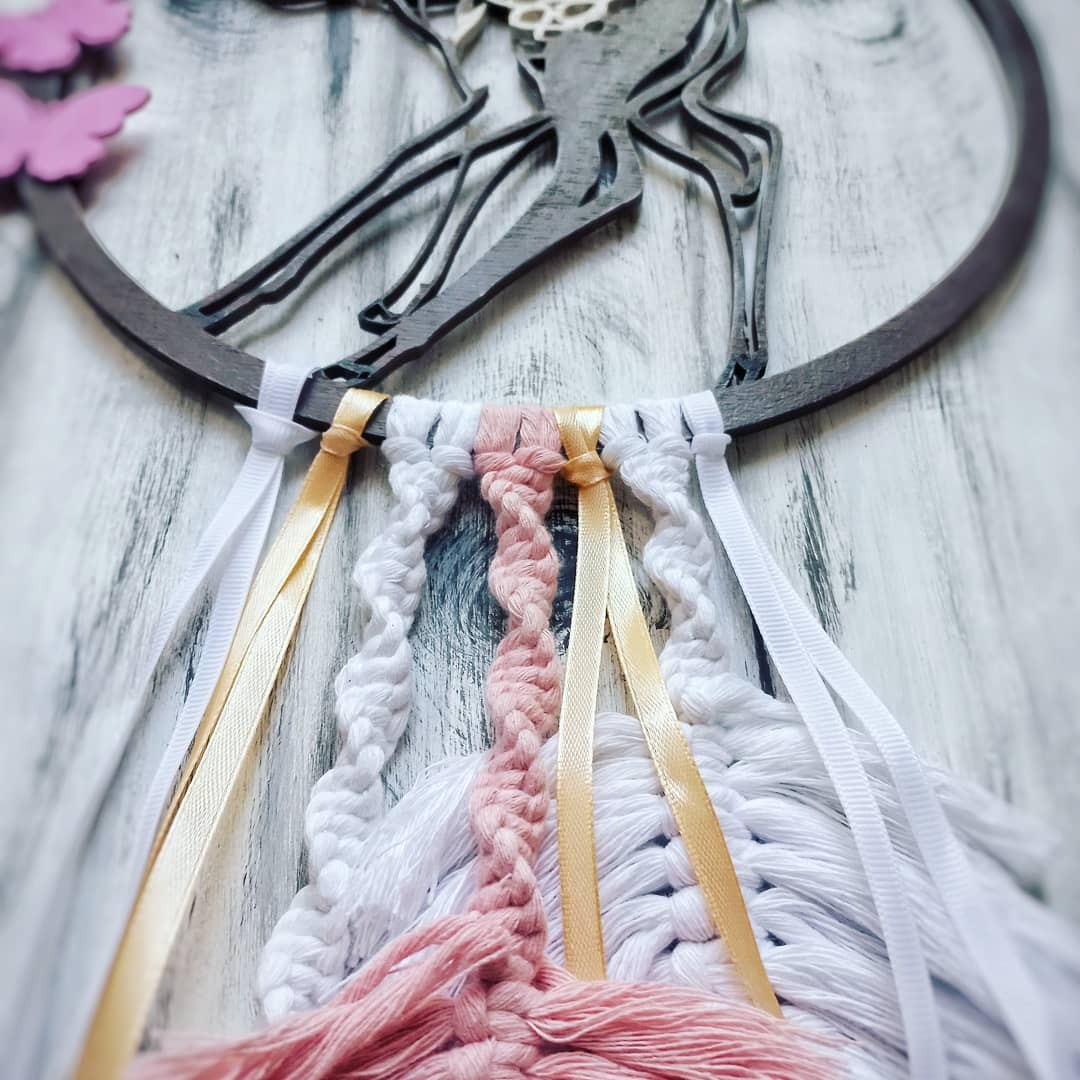 Łapacz snów rękodzieło do pokoju dziecka