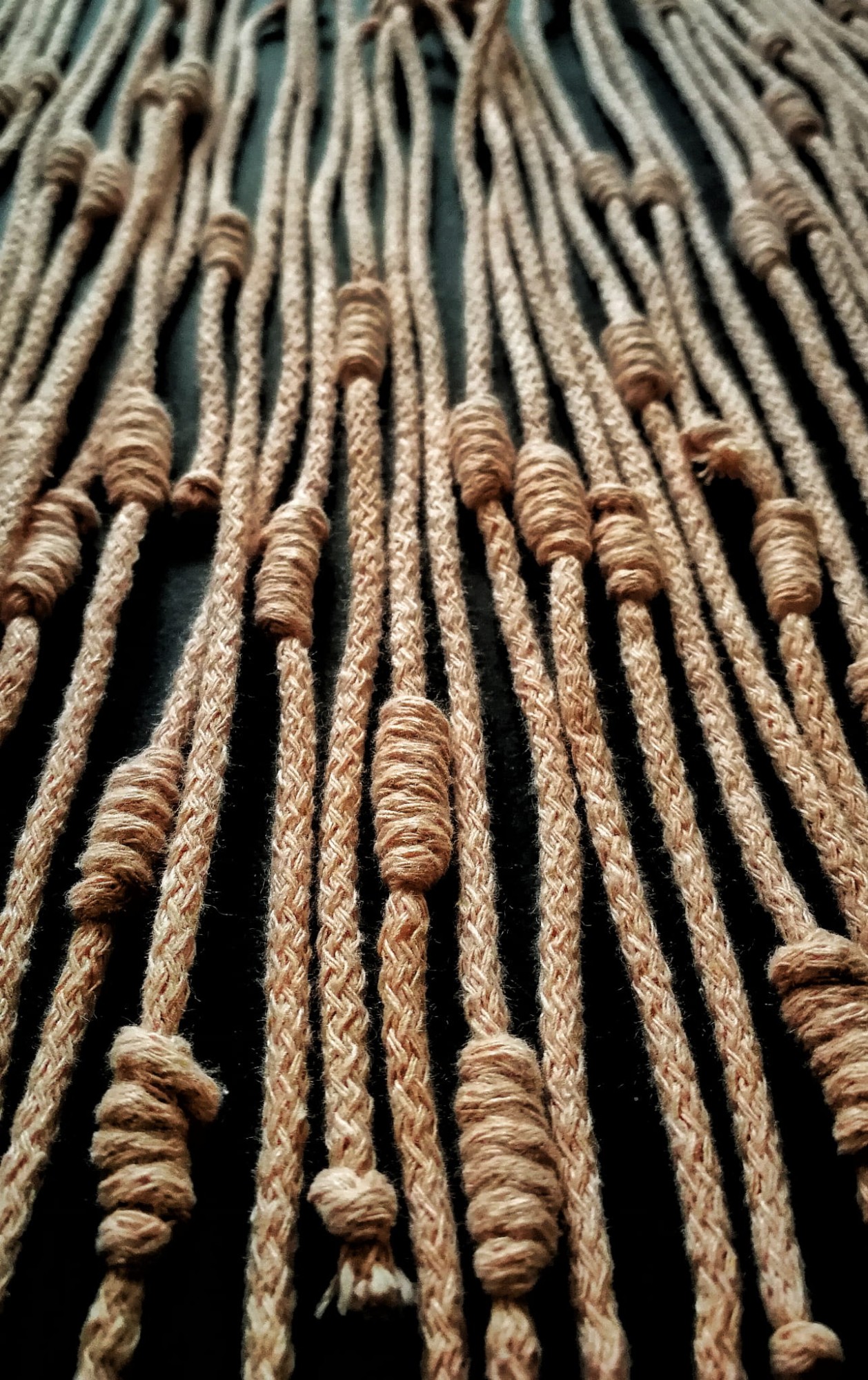 makrama w kolorze łososiowym