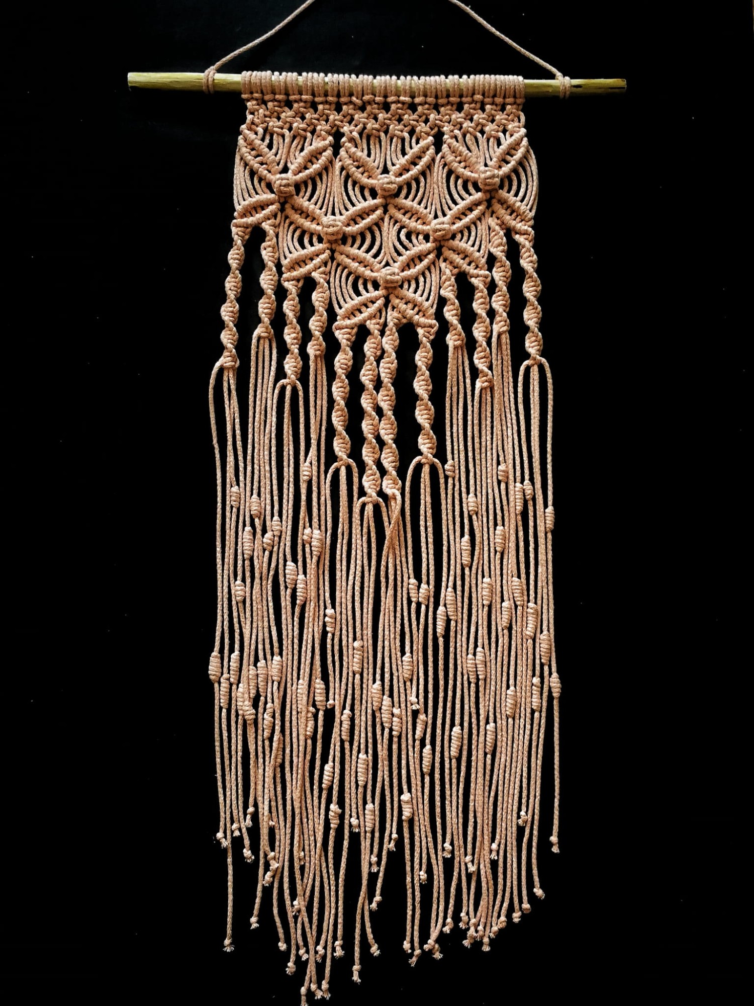 makrama w kolorze łososiowym