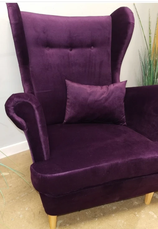 Fotel-uszak-fioletowy -otwierany-podnóżek