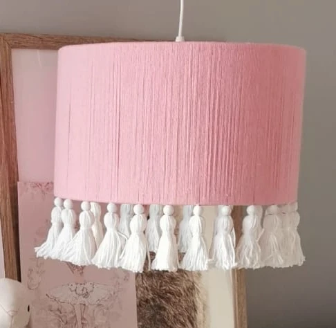 Lampa do pokoju dziecka