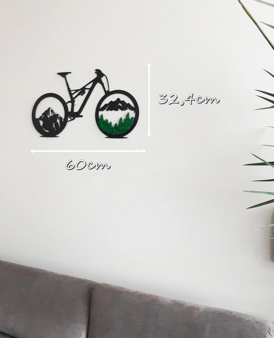 Mech-chrobotek-drewniana-azurowa-dekoracja-rower