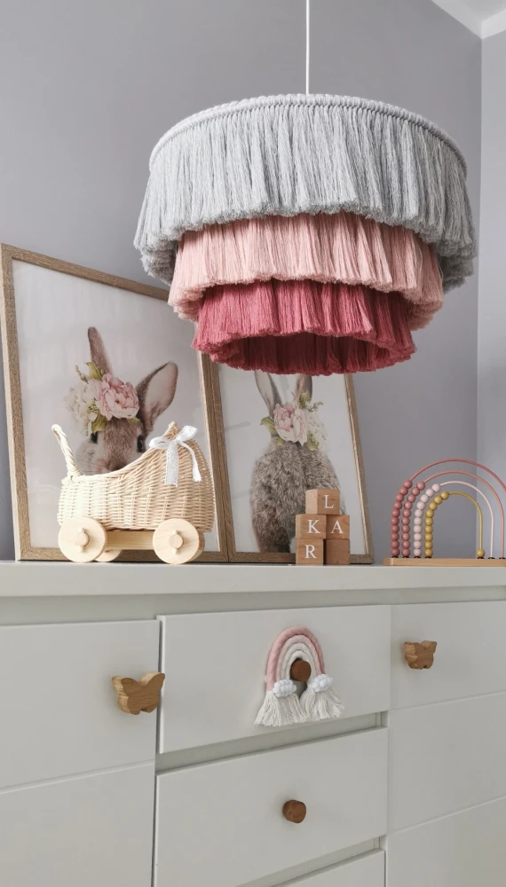 Lampa  trzykolorowa abażur sznurkowy