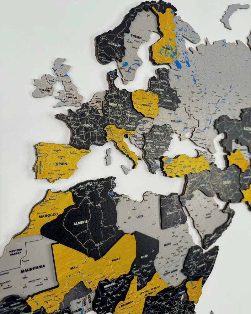 Drewniana mapa Świata 3D
