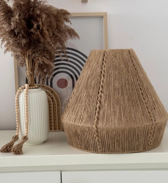 Lampa z abażurem stożek handmade juta