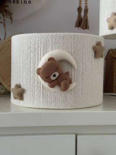 nastrojowe oświetlenie do sypialni dziecka w stylu skandynawskim