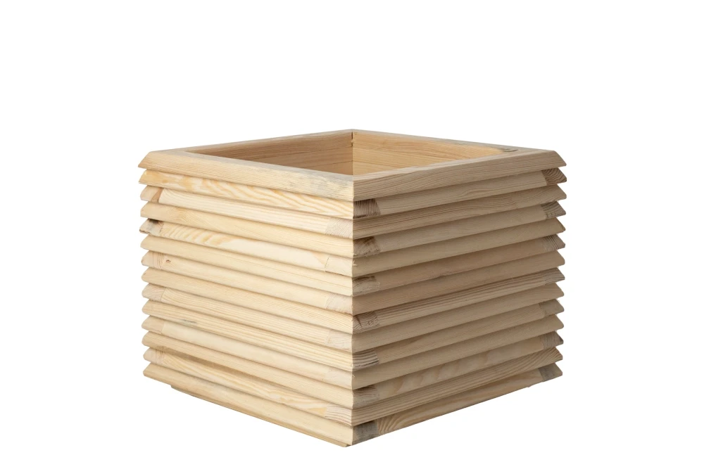 duża drewniana donica