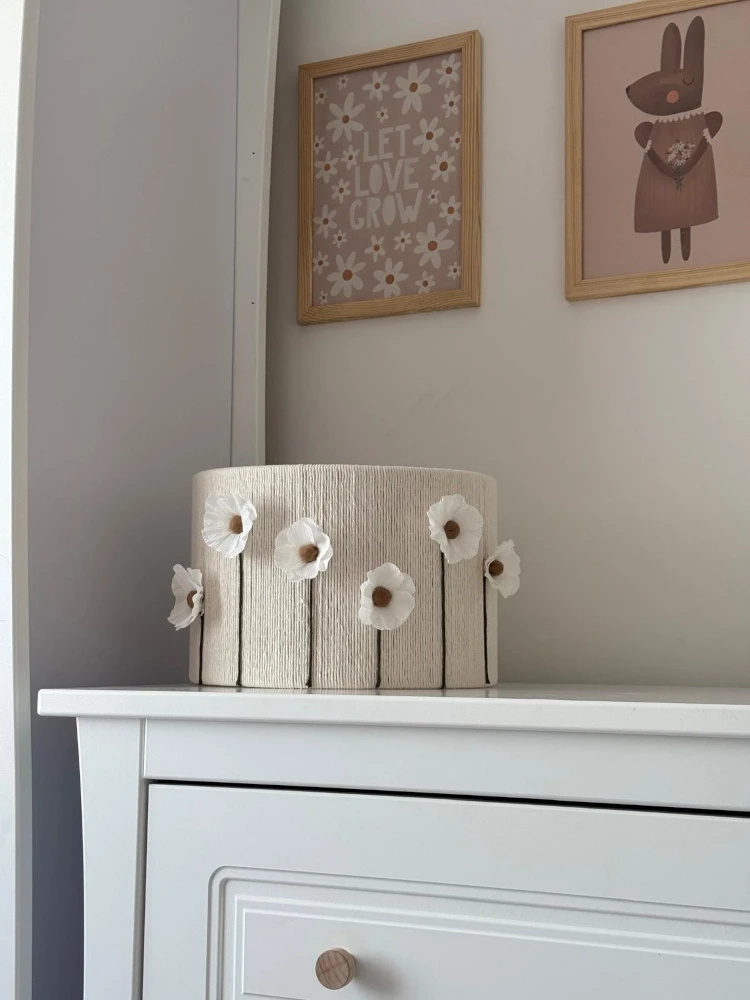 abażur sznurkowy handmade w kwiaty