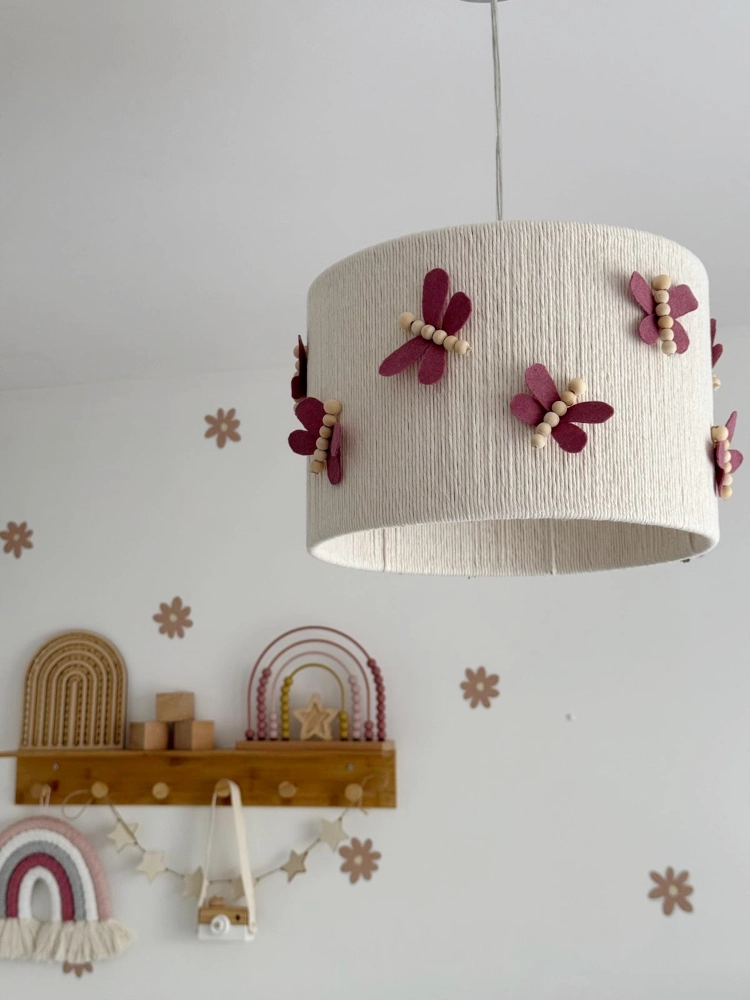 lampa z abażurem boho