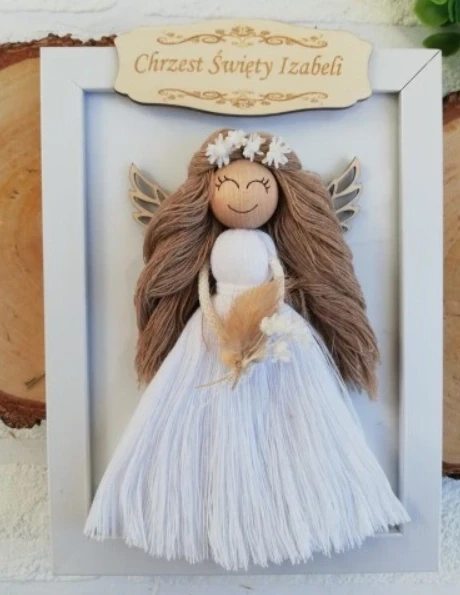 Pamiątka  Aniołek z datą Komunii