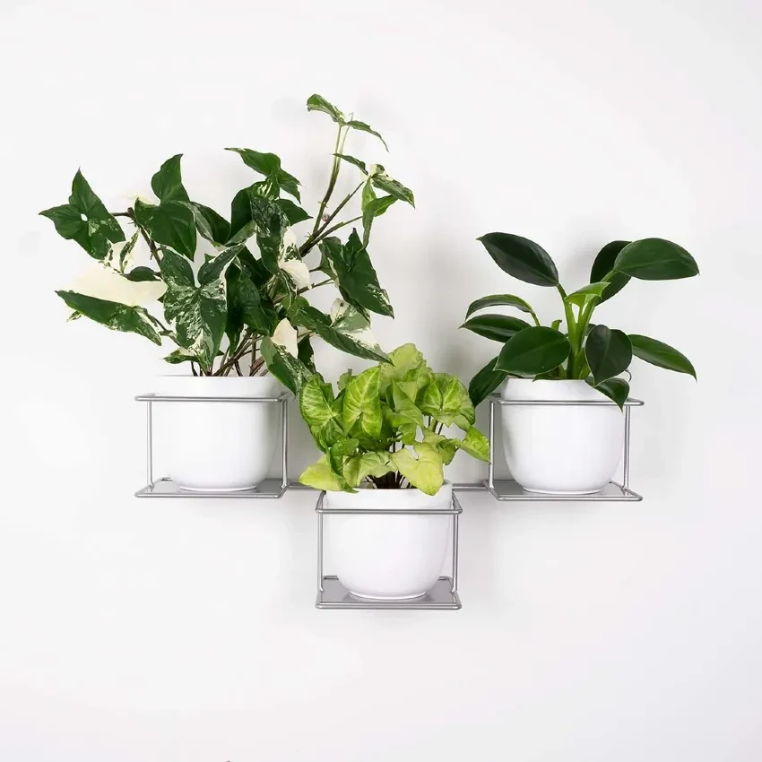 Kwietnik ścienny metalowy srebrny
