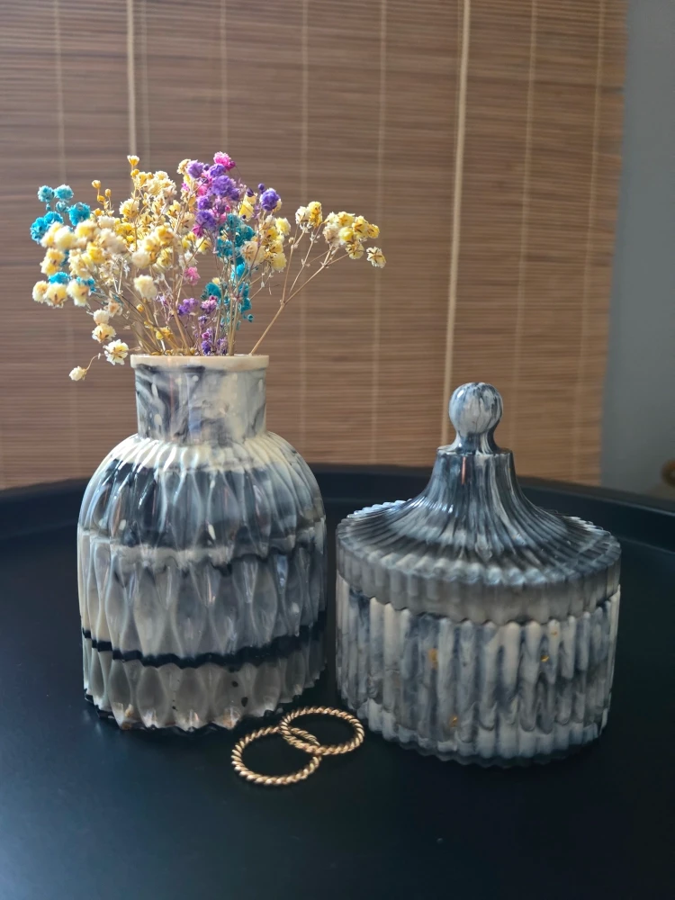 Ręcznie Robiony Zestaw z Żywicy: Wazon i Pudełko