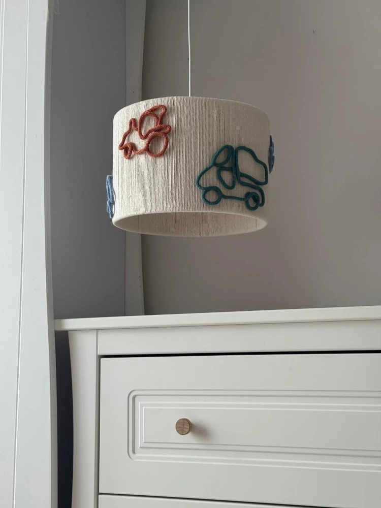 Lampa abażur sznurkowy auto