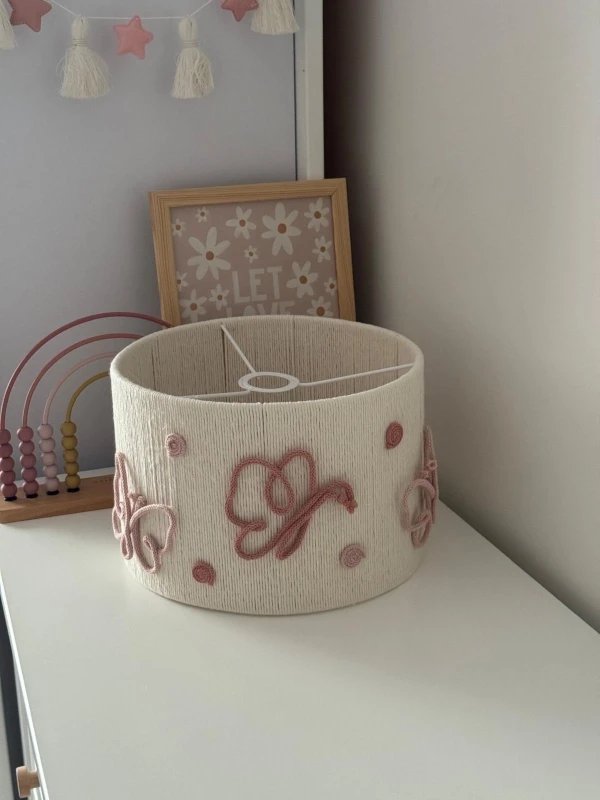 Lampa abażur sznurkowy Motylki