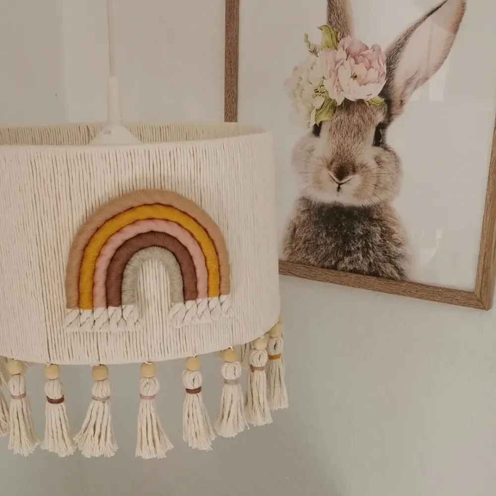 Lampa do pokoju dziecka Ozdobny abażur chwosty tęcza