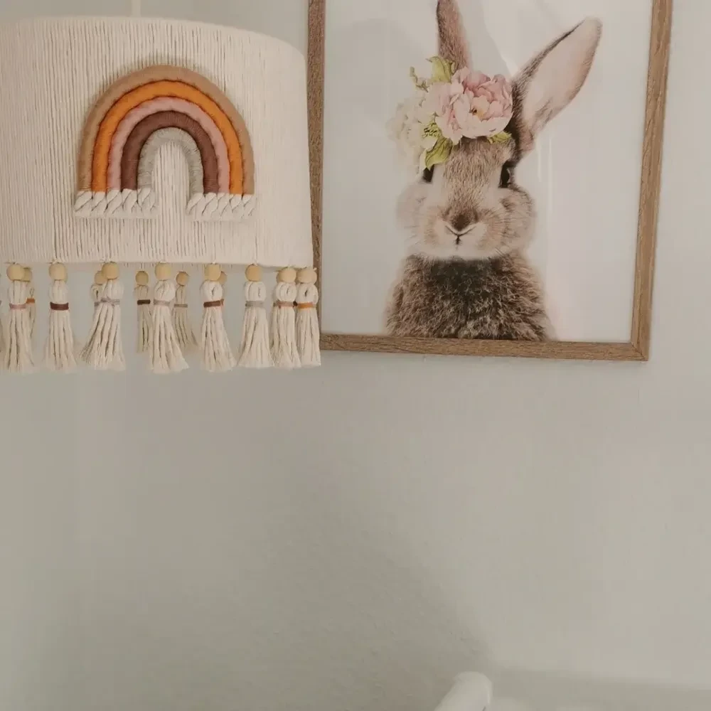 Lampa do pokoju dziecka Ozdobny abażur chwosty tęcza