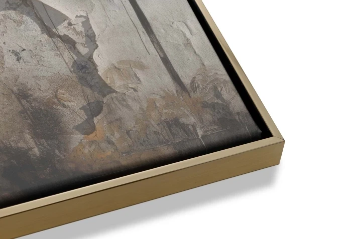 złota rama w tryptyku