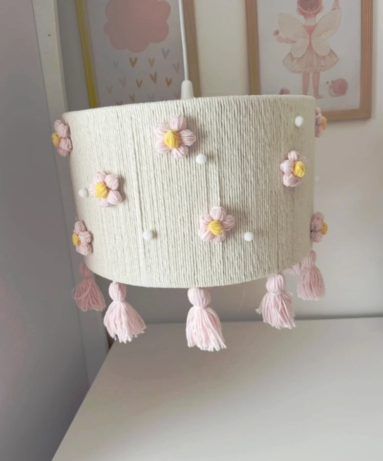 Lampa do pokoju dziecka