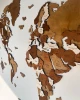 Drewniana mapa Świata 3D kolor Latte