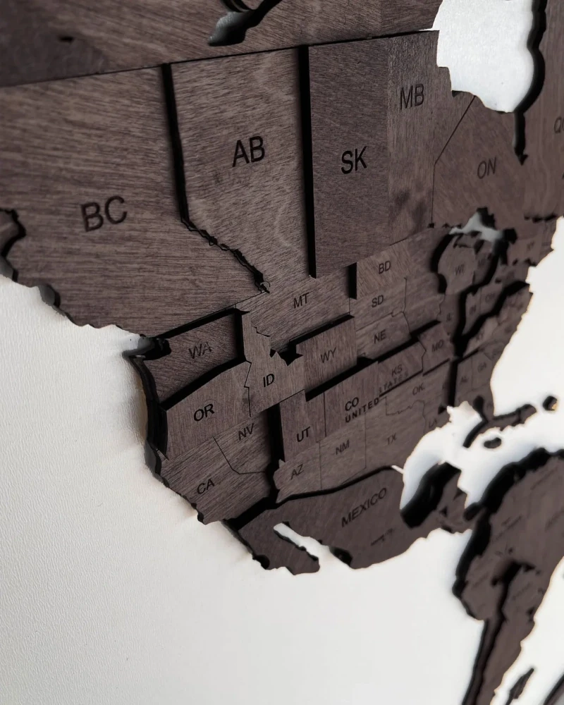 Drewniana mapa Świata 3D kolor czekoladowy