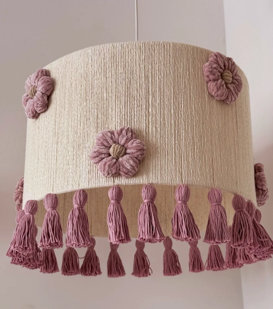Lampa do pokoju dziecka | Ozdobny abażur kwiaty i chwosty