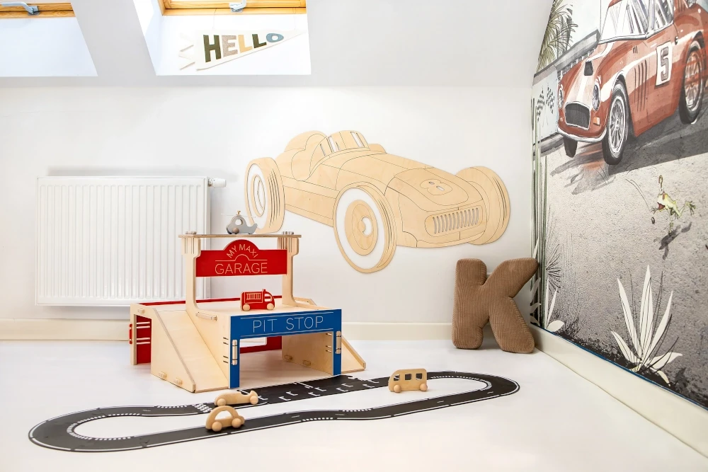 Dekoracja ścienna 3D | drewniane auto Formuła