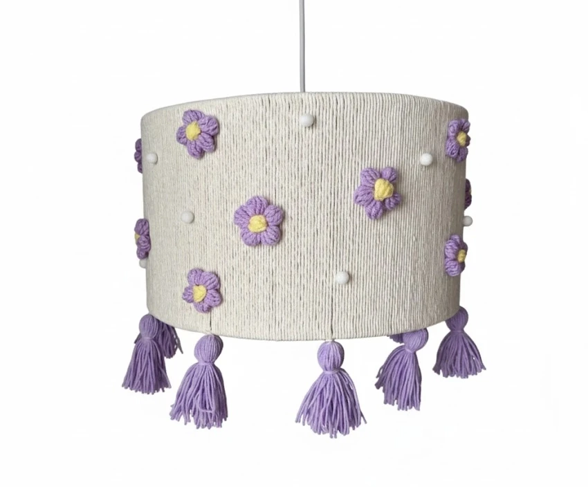 lampa fioletowe kwiatki chwosty do pokoju dziecka