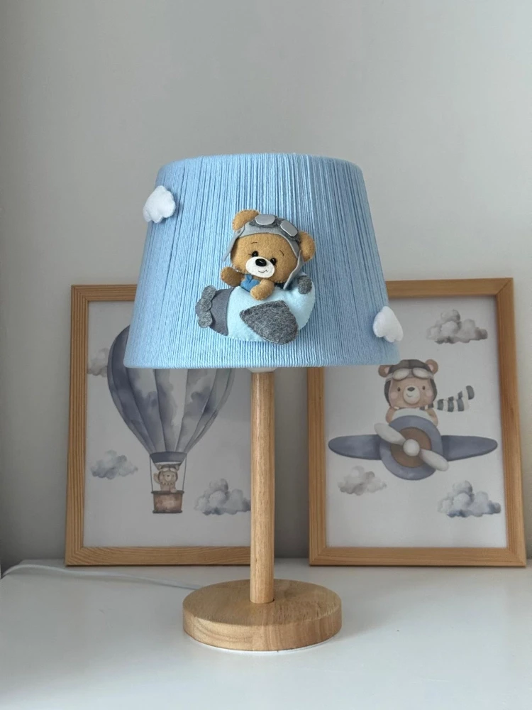 lampka nocna do pokoju chłopca
