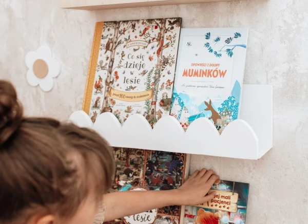 półka na książki  montessori 48 cm
