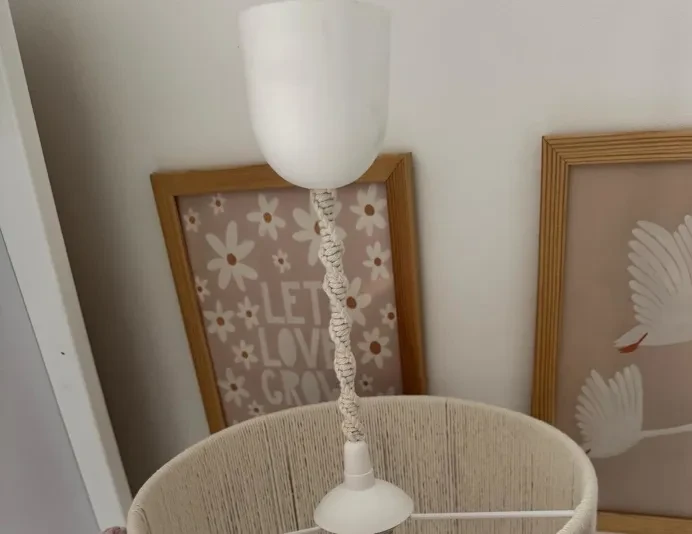 lampa sznurkowa kwiaty