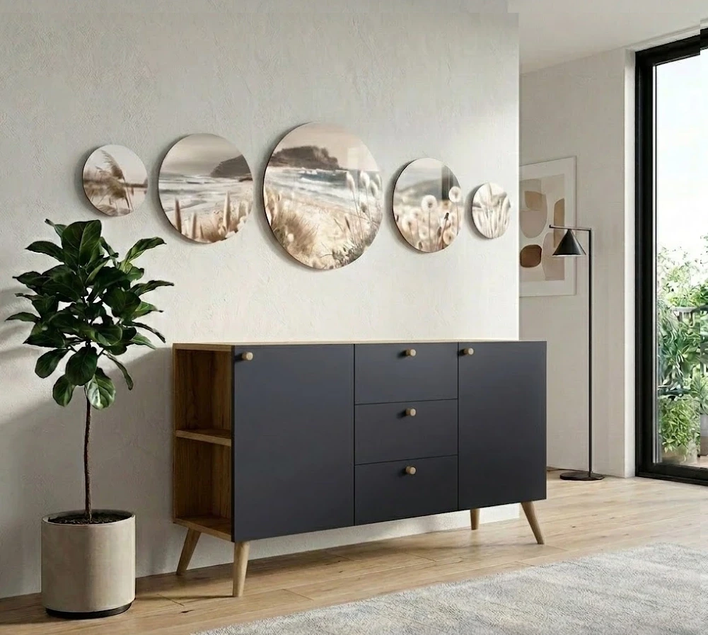 komoda czarna drewniane nogi