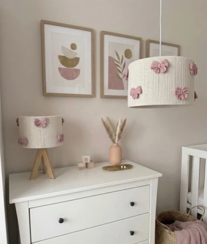 zestaw lampek do pokoju dziewczynki
