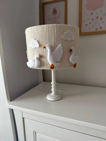 lampka w gąski - abażur sznurkowy