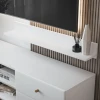 biała półka pod tv