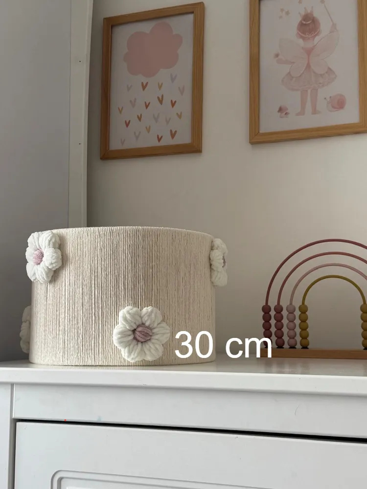kwiaty lampa wloczka  splot1.webp