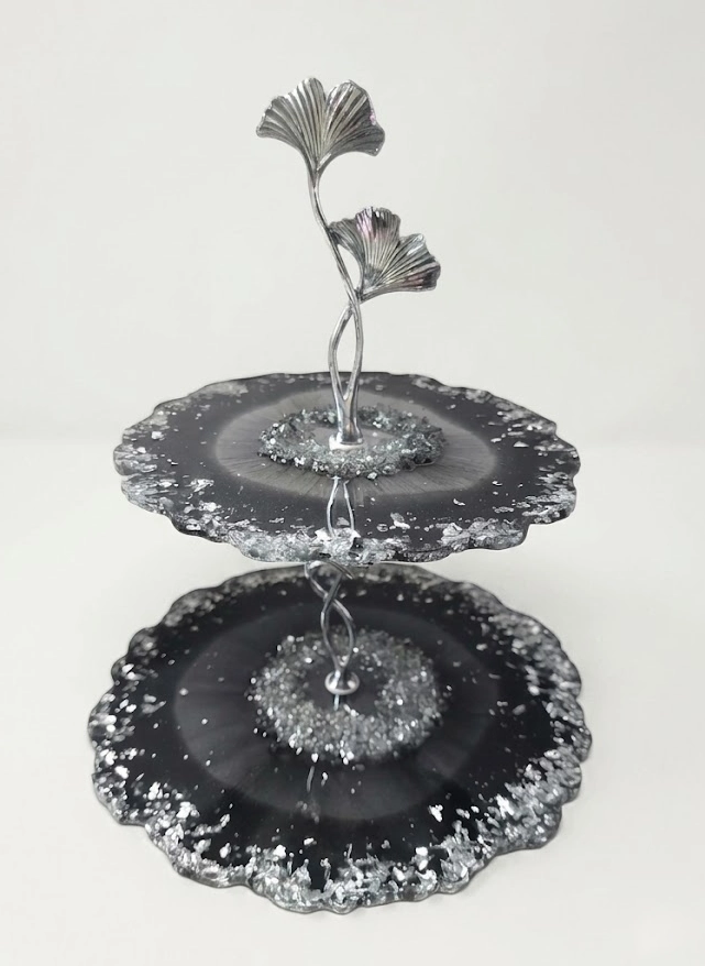 patera resin