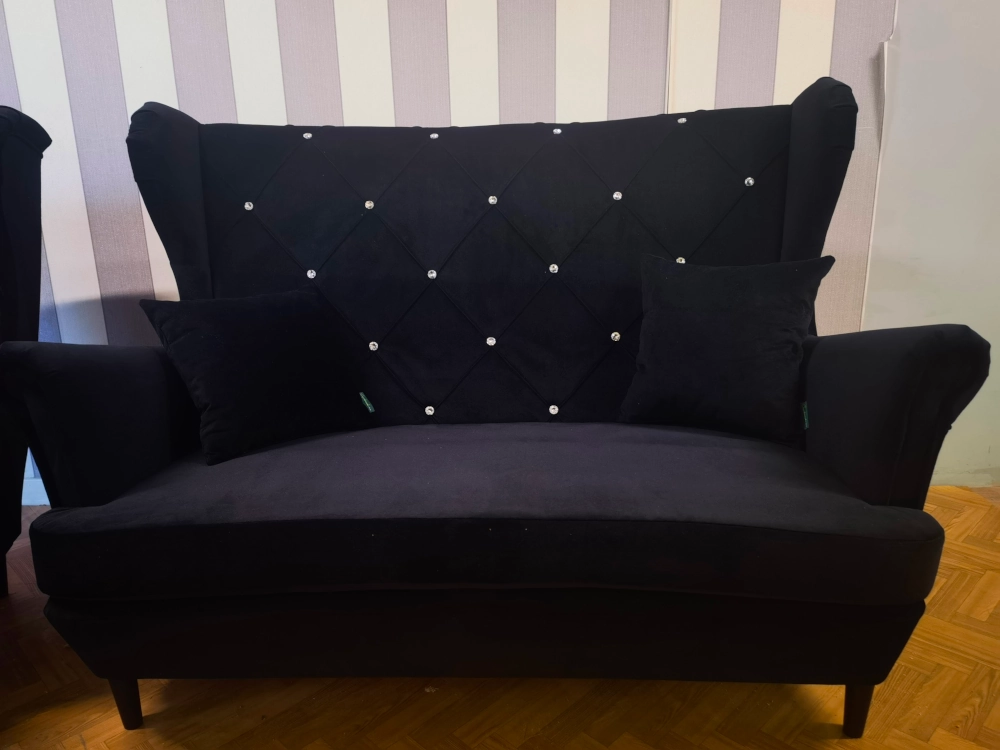 sofa czarna