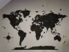 czarna mapa świata 3d patihome z różą wiatrów